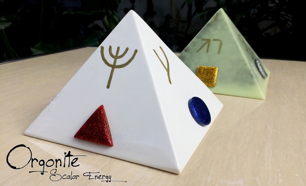 /storage/photos/1/!! Produk Orgonite Djawa/!!!! Orgon Piramida/Piramida Cosmic/4.jpg